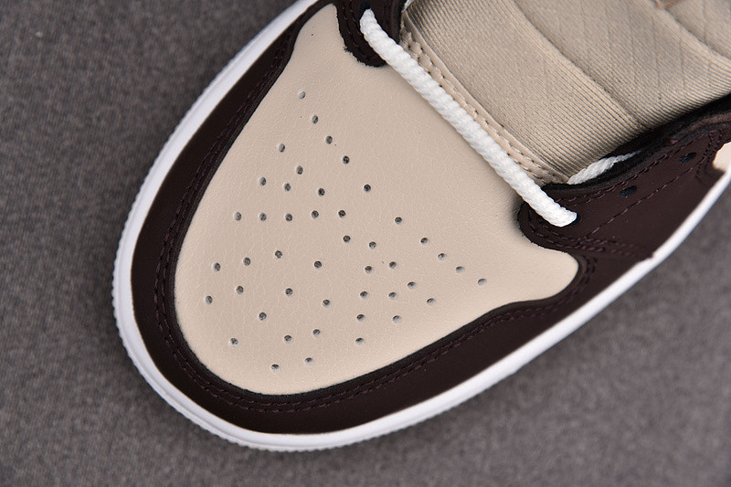 Jordan 1 Mid SE Brown Basalt Oatmeal (W) DO6699-200