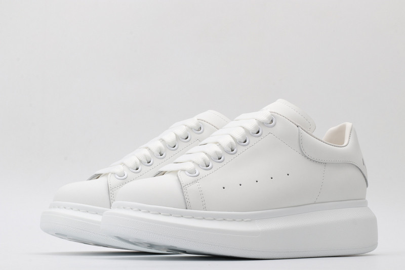 ALEXANDER MCQUEEN SNEAKER