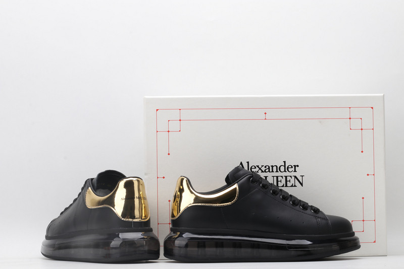 ALEXANDER MCQUEEN SNEAKER