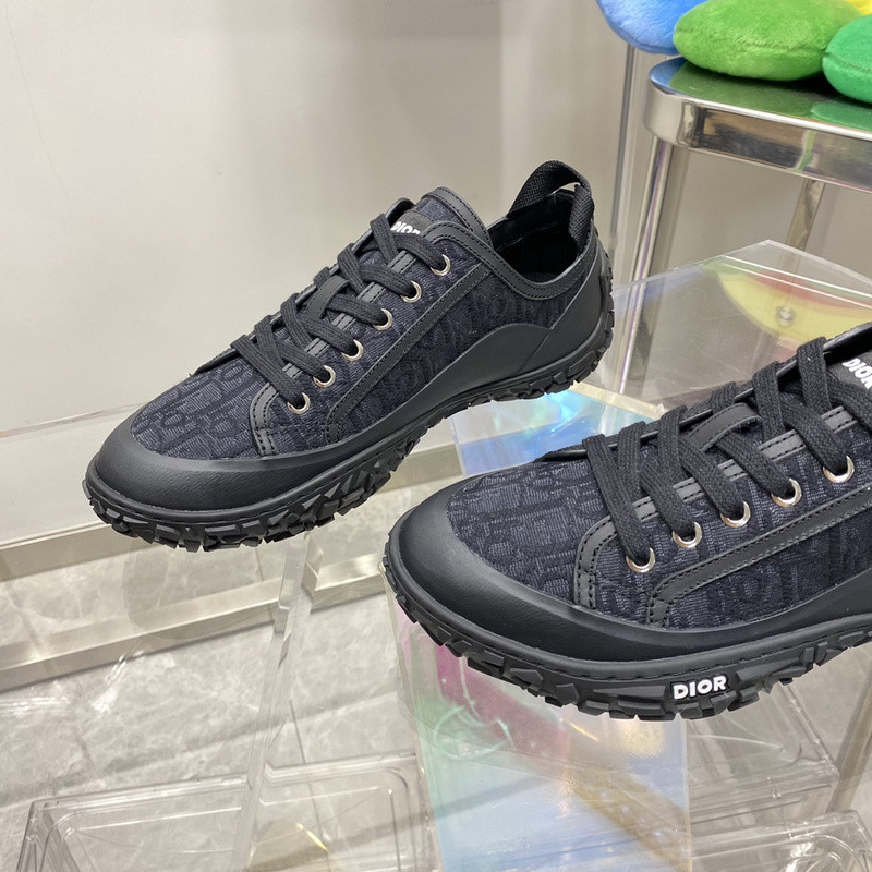 DR B28 SNEAKER