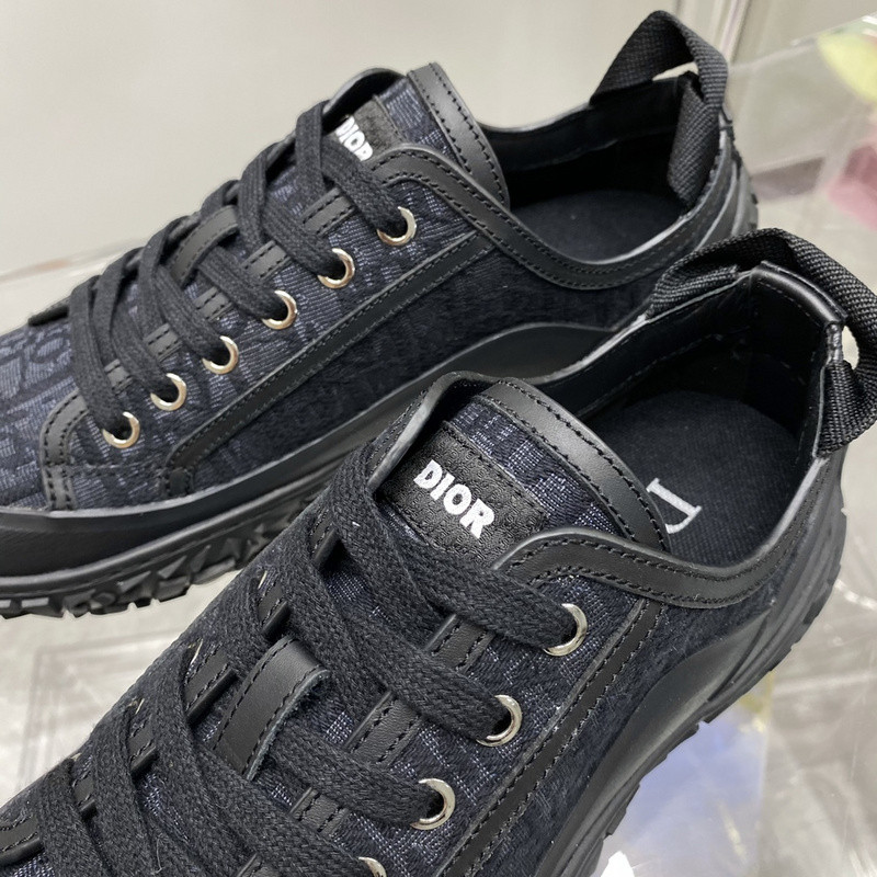 DR B28 SNEAKER