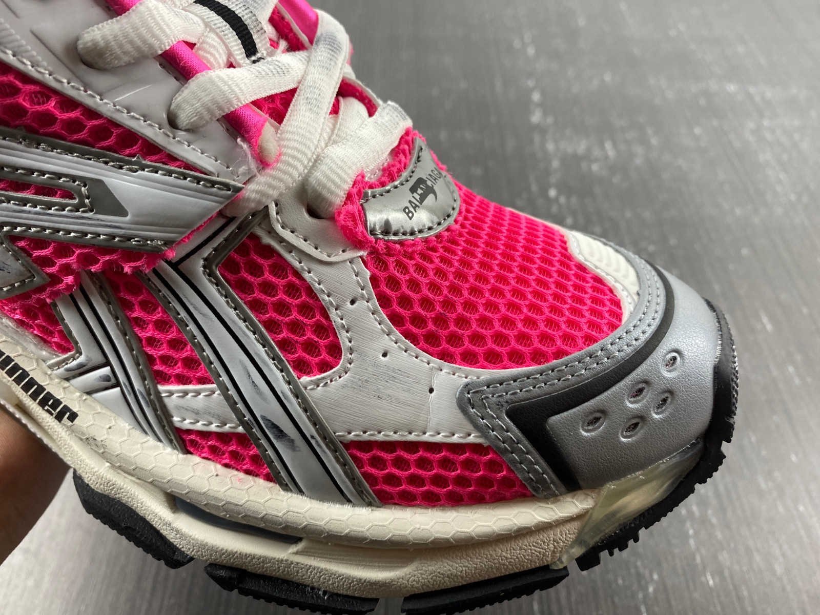 Ba*len*cia*ga runner 677402 w3rbn 9155