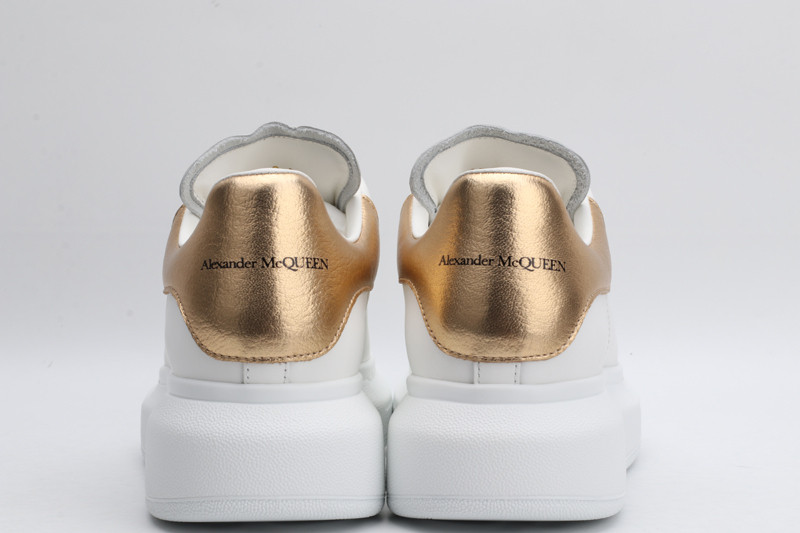ALEXANDER MCQUEEN SNEAKER