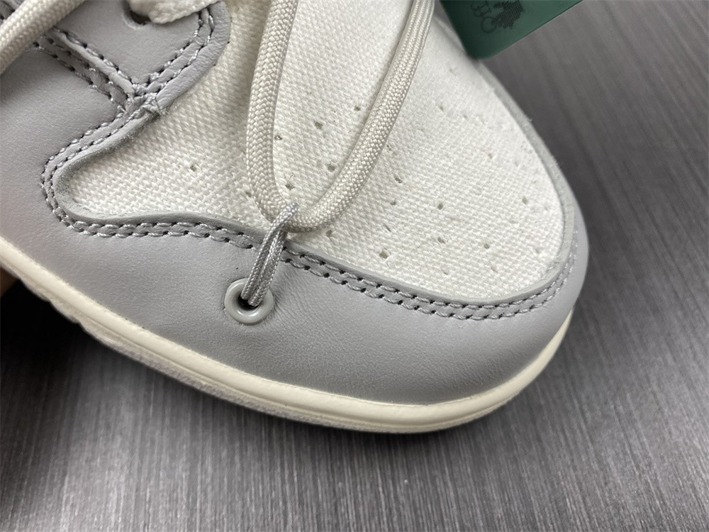 NIKE DUNK LOW OW LOT 42 OF 50 DM1602-117