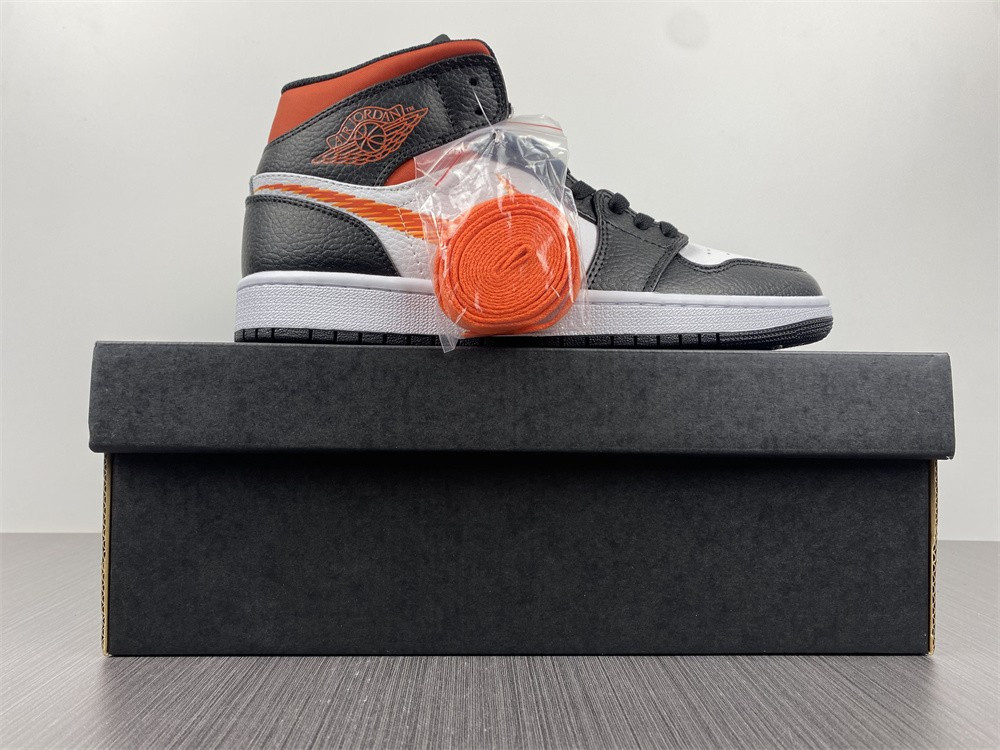 Jordan 1 Mid Zig Zag DN4929-100