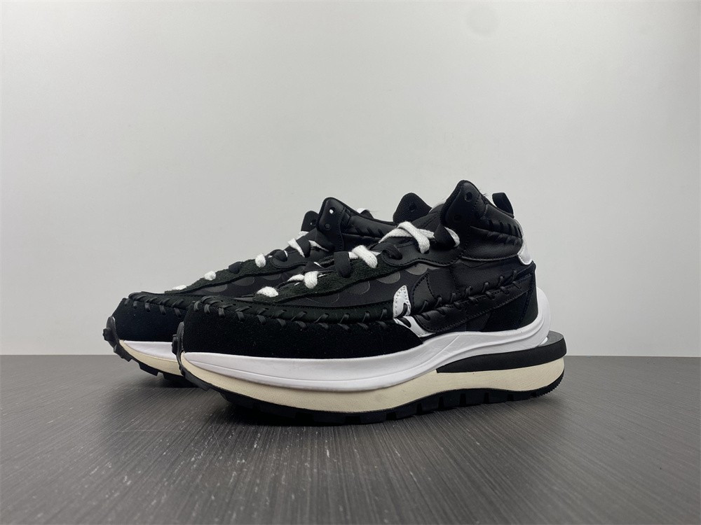 Nike Vaporwaffle sacai Jean Paul Gaultier Black White DH9186-001