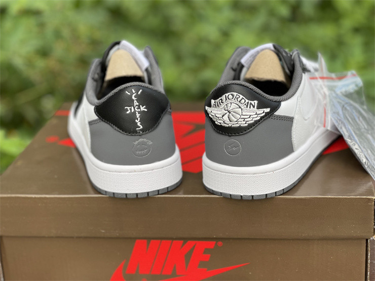Jordan 1 Retro Low OG SP Travis Scott CQ4277 008