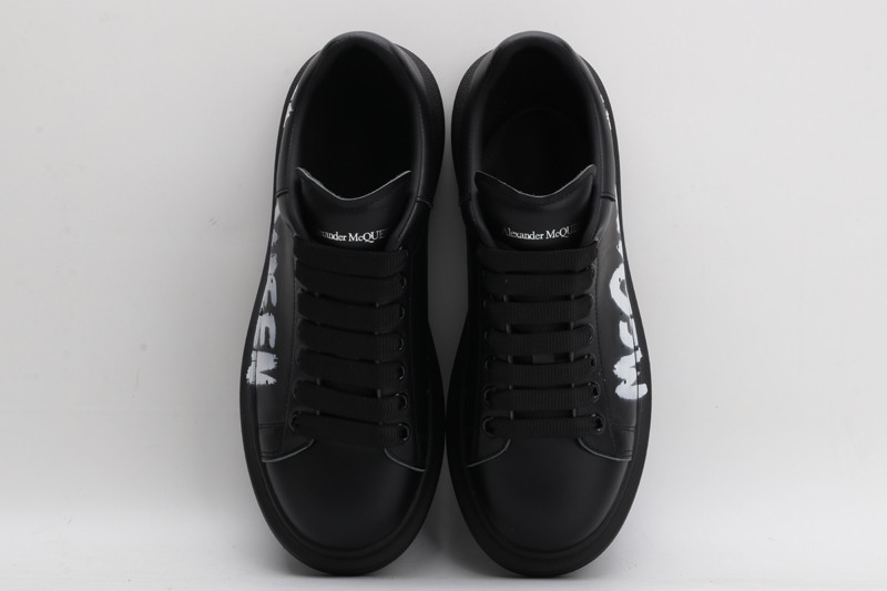 ALEXANDER MCQUEEN SNEAKER