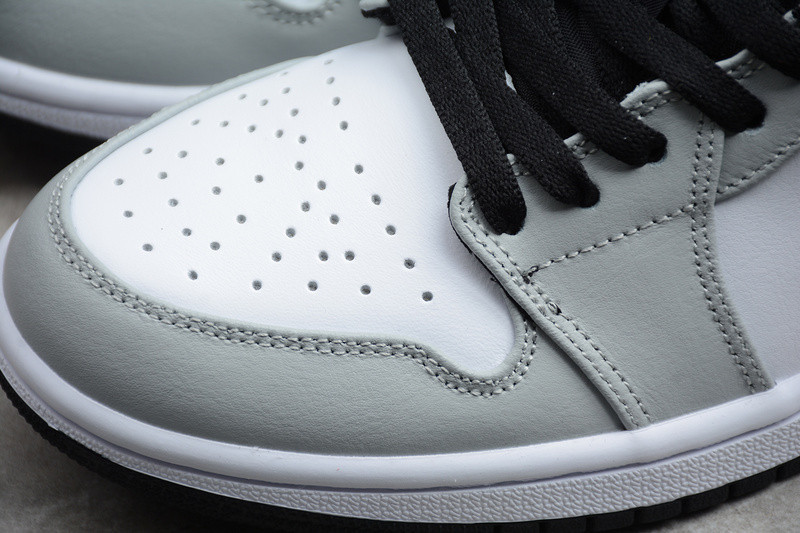 JORDAN 1 LOW LIGHT SMOKE GREY 553558-030