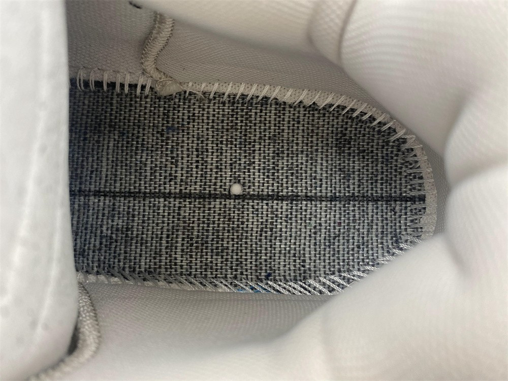 Ba*len*cia*ga triple s 71021 w5rh1 0677