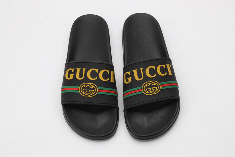 GUC LEATHER SLIDE