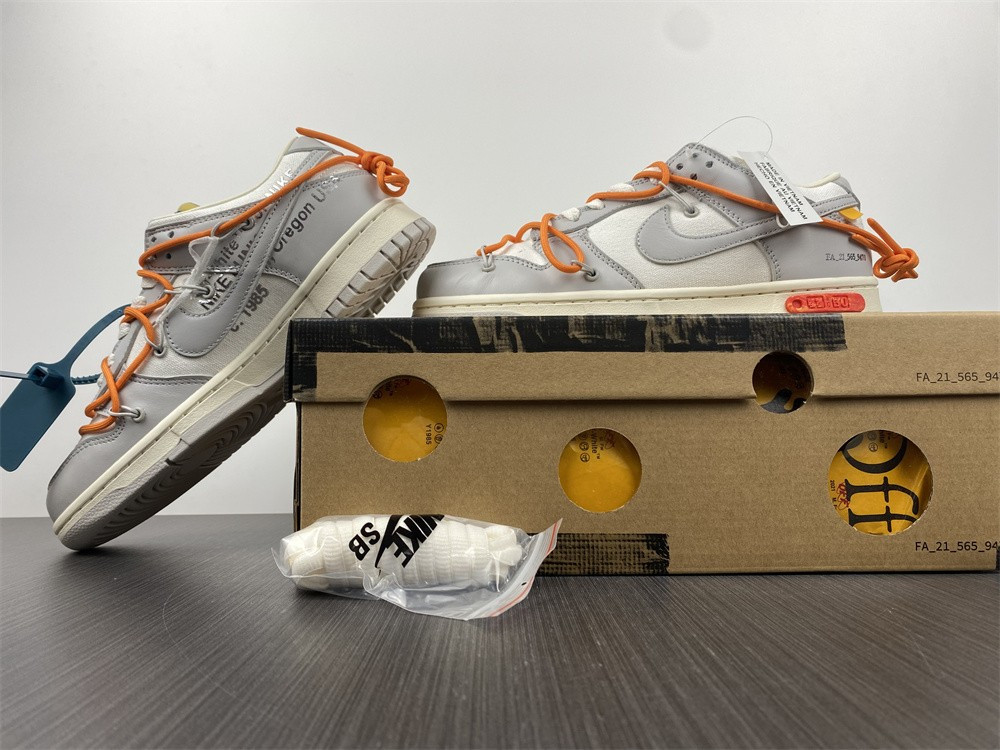 NIKE DUNK LOW OW LOT 44 OF 50 DM1602-104