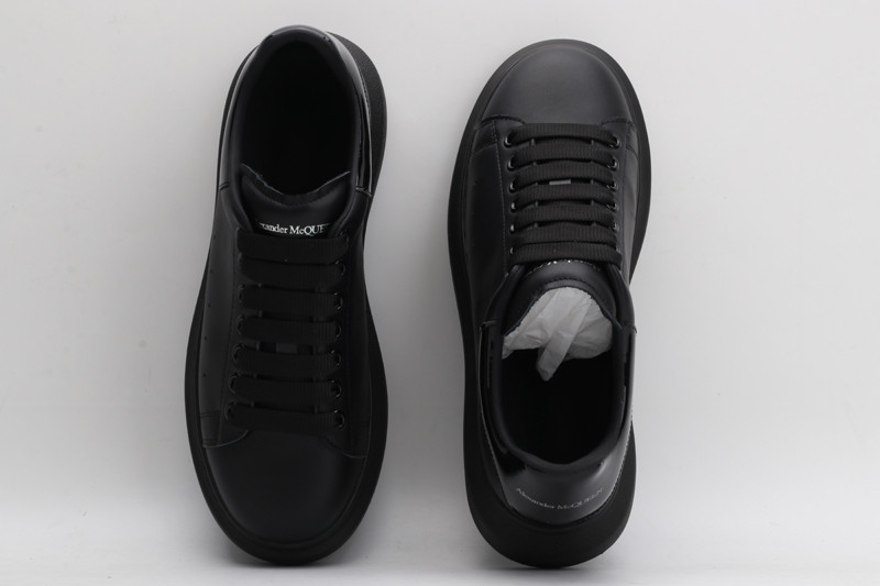 ALEXANDER MCQUEEN SNEAKER