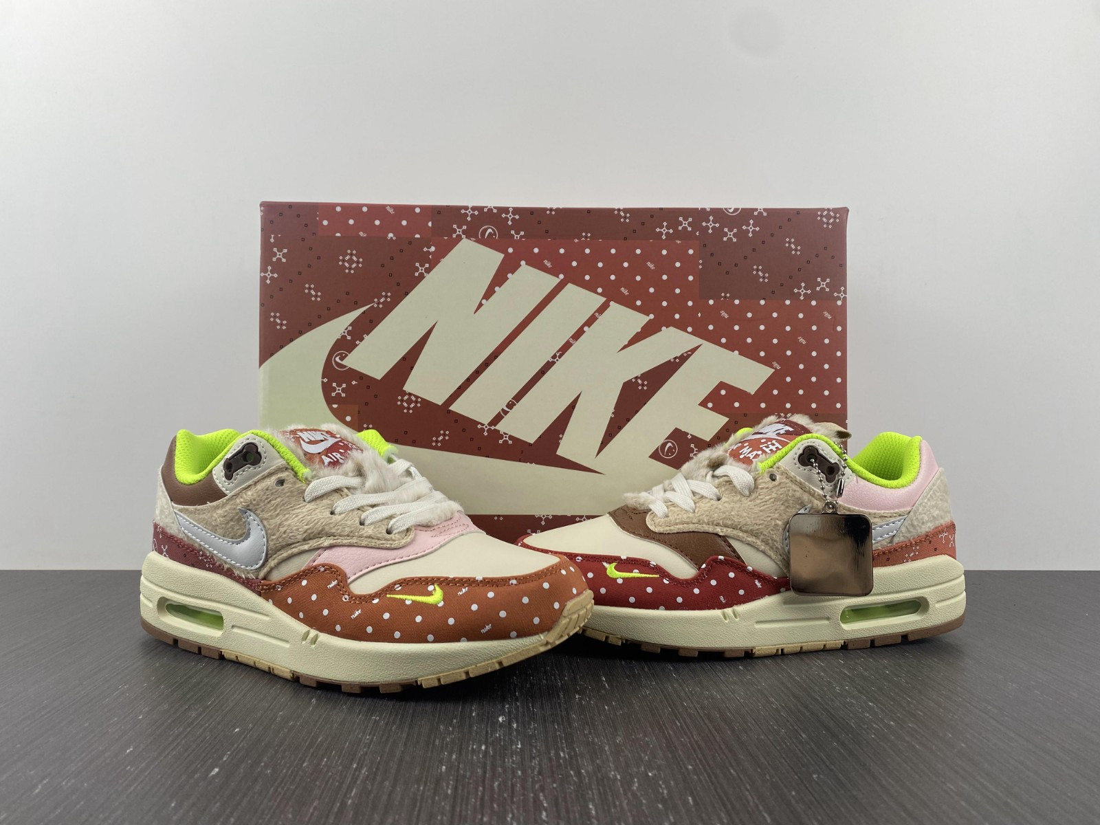 Nike Air Max 1 PRM Woman