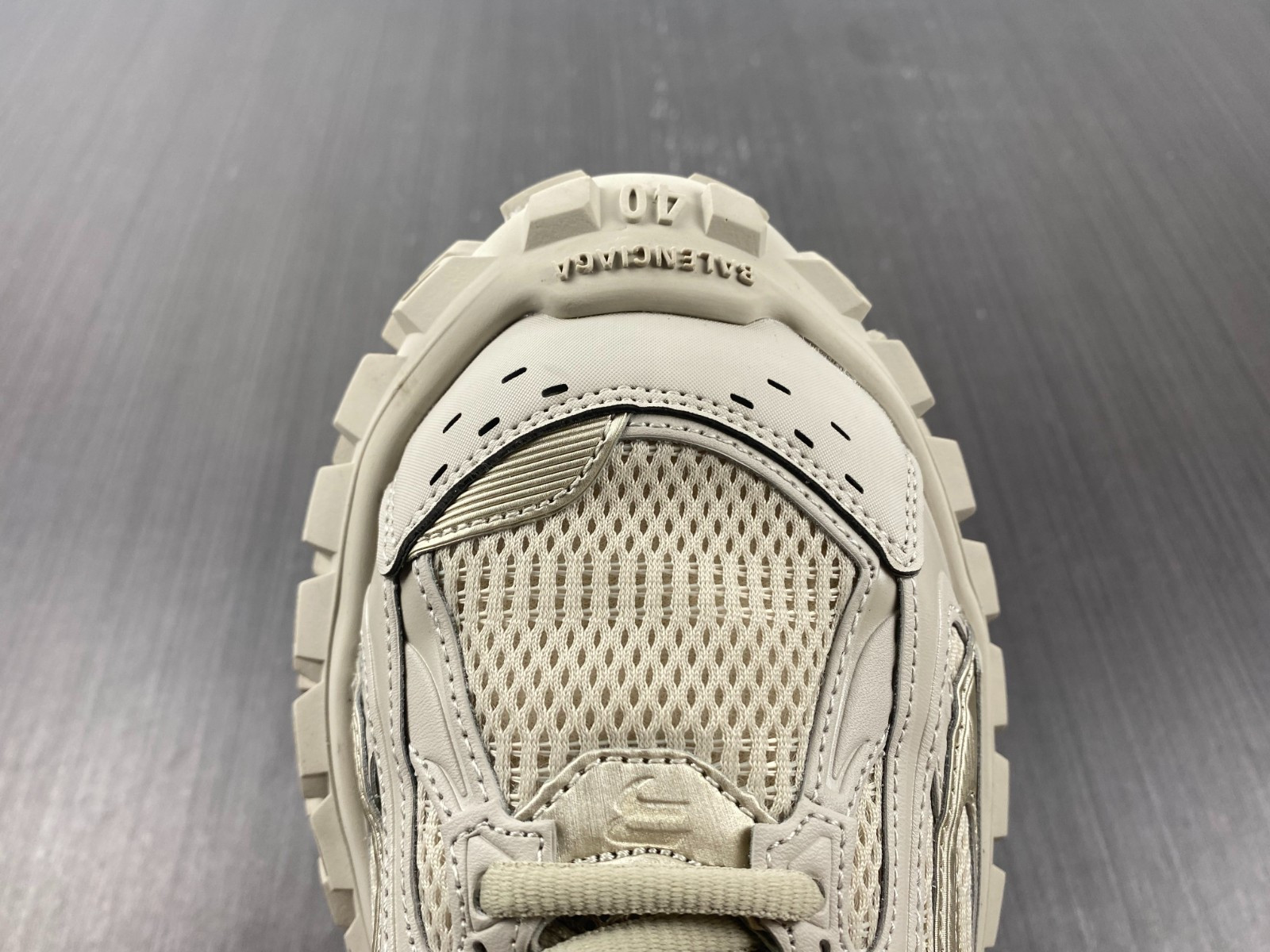 Ba*len*cia*ga bouncer chunky-sole sneakers