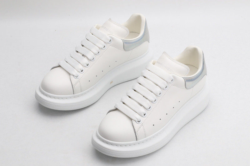 ALEXANDER MCQUEEN SNEAKER