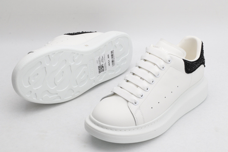 ALEXANDER MCQUEEN SNEAKER