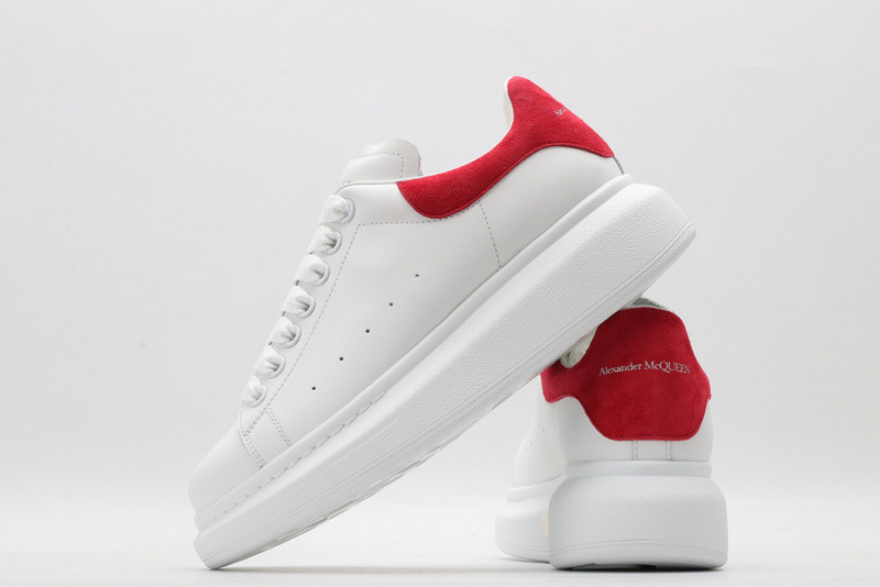 ALEXANDER MCQUEEN SNEAKER