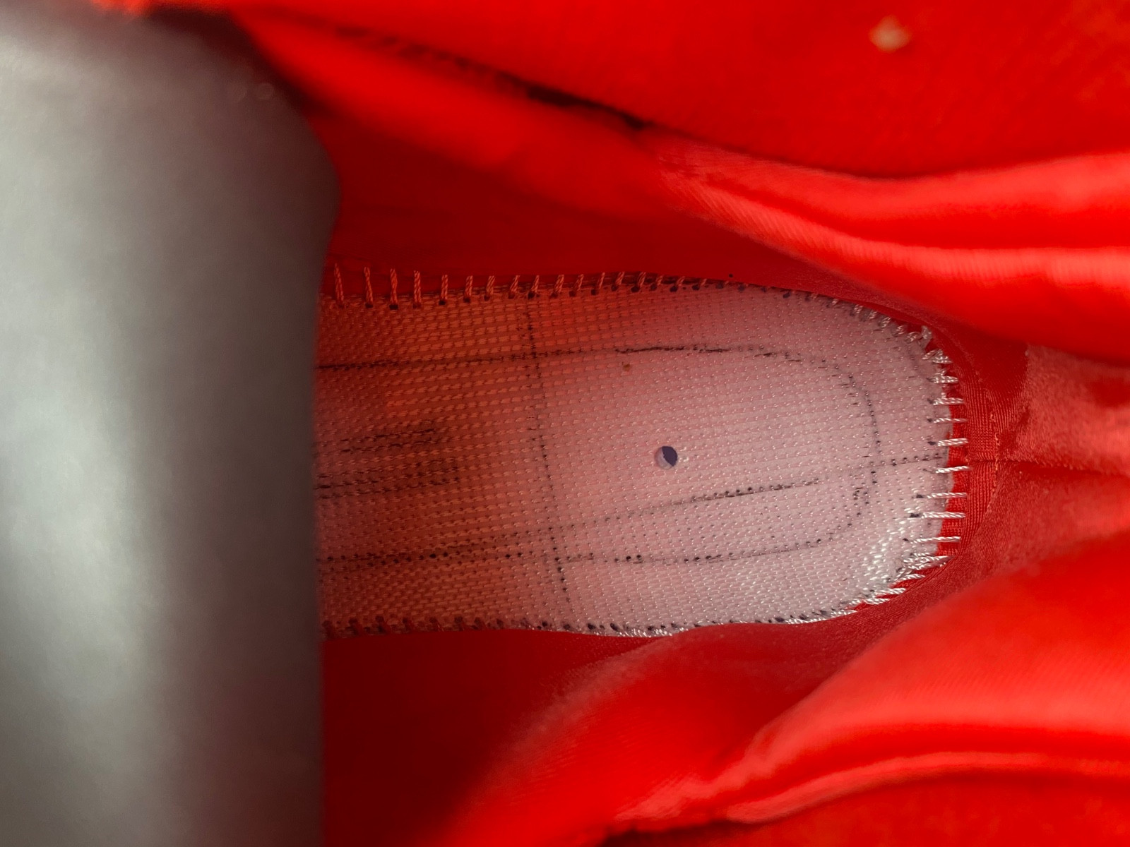 Air Jordan 9 Chile Red CT8019-600