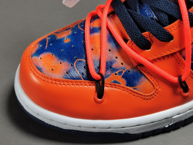 OW X FUTURA X NIKE SB DUNK LOW FLURO ORANGE/BLUE DD0856-801