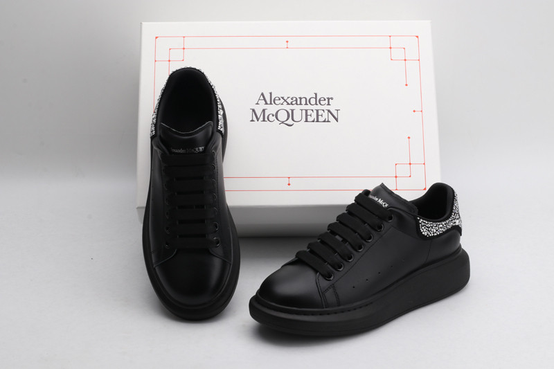 ALEXANDER MCQUEEN SNEAKER