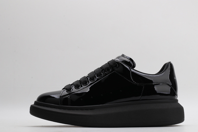 ALEXANDER MCQUEEN SNEAKER