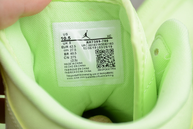 AIR JORDAN 1 WMNS BARELY VOLT AH7389-700