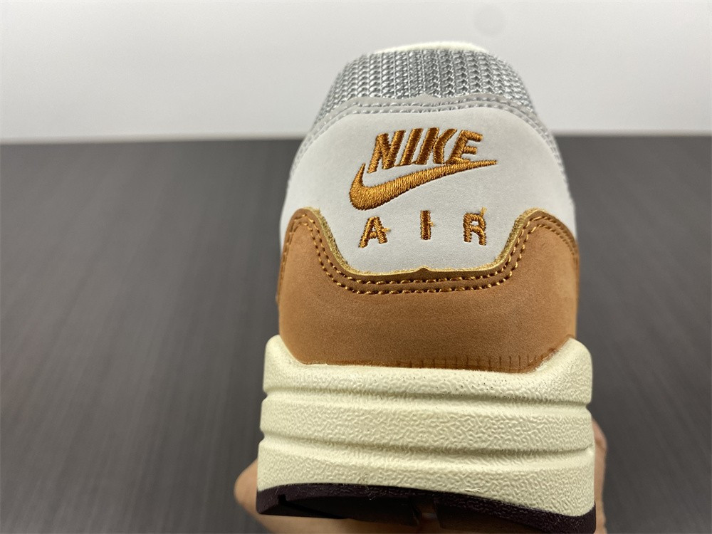 Nike Air Max 1 Patta Waves Monarch (with Bracelet) DH1348-001