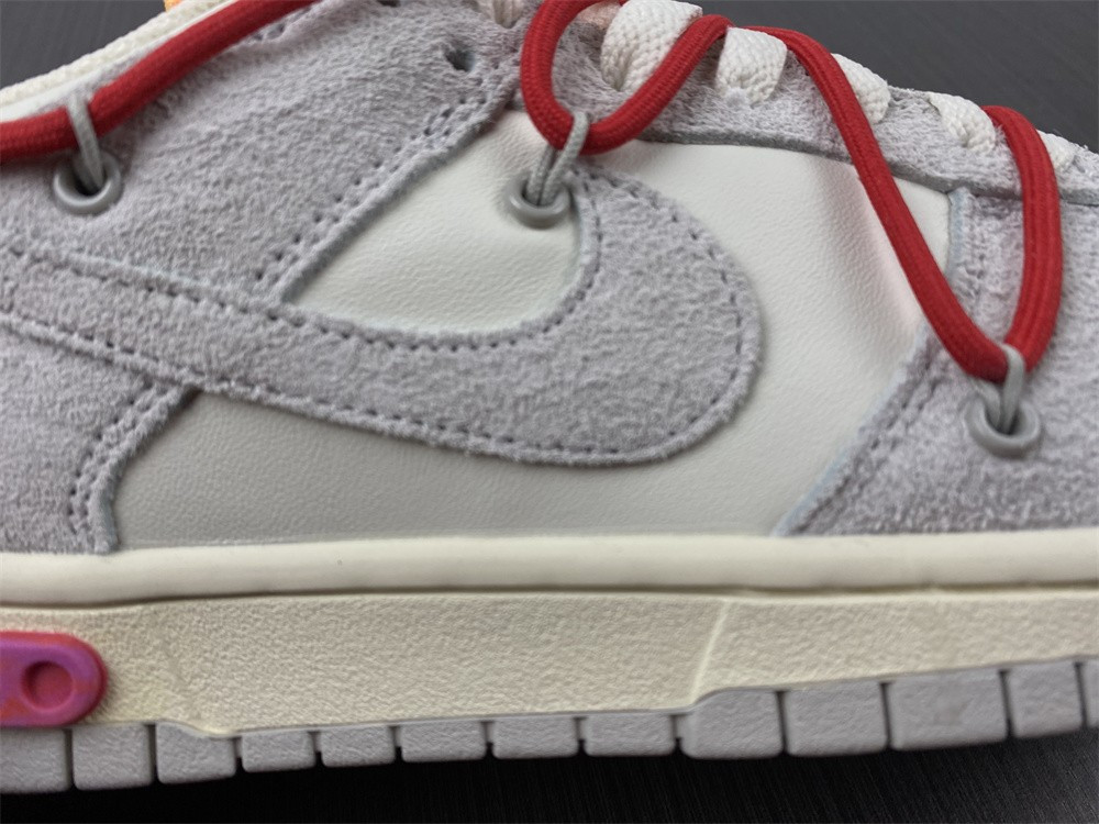 NIKE DUNK LOW OW LOT 40 OF 50 DJ0950-103