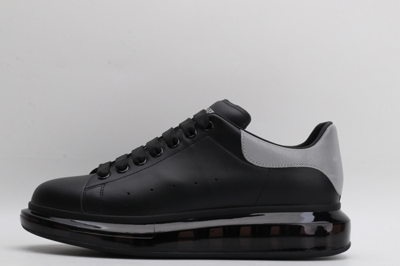 ALEXANDER MCQUEEN SNEAKER