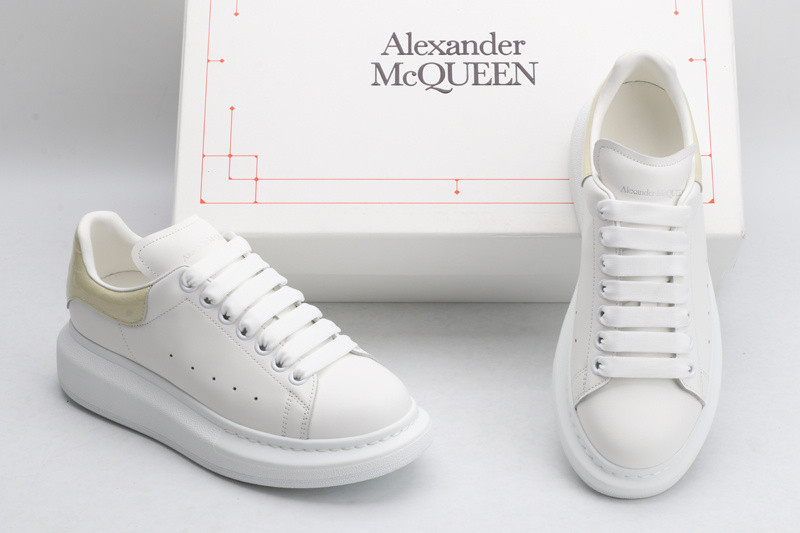 ALEXANDER MCQUEEN SNEAKER