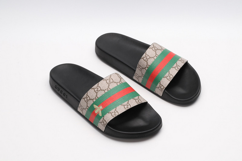 GUC LEATHER SLIDE