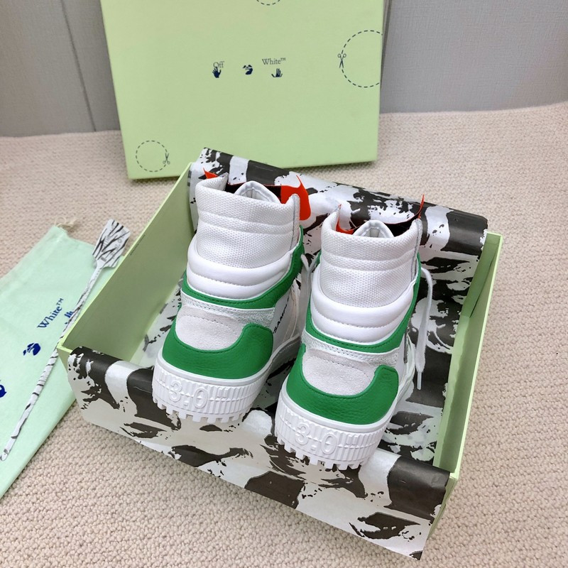 Off-White c/o Virgil Abloh