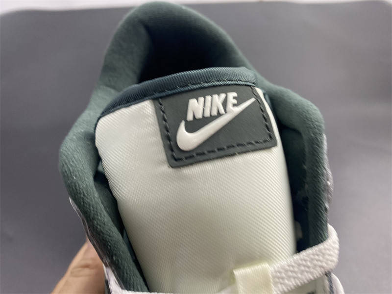 NIKE SB DUNK LOW “MULTI CAMO” DH0957-100