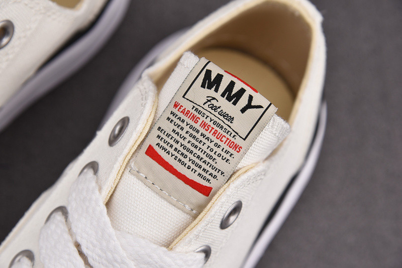 Ma*s*n mihara sneakers