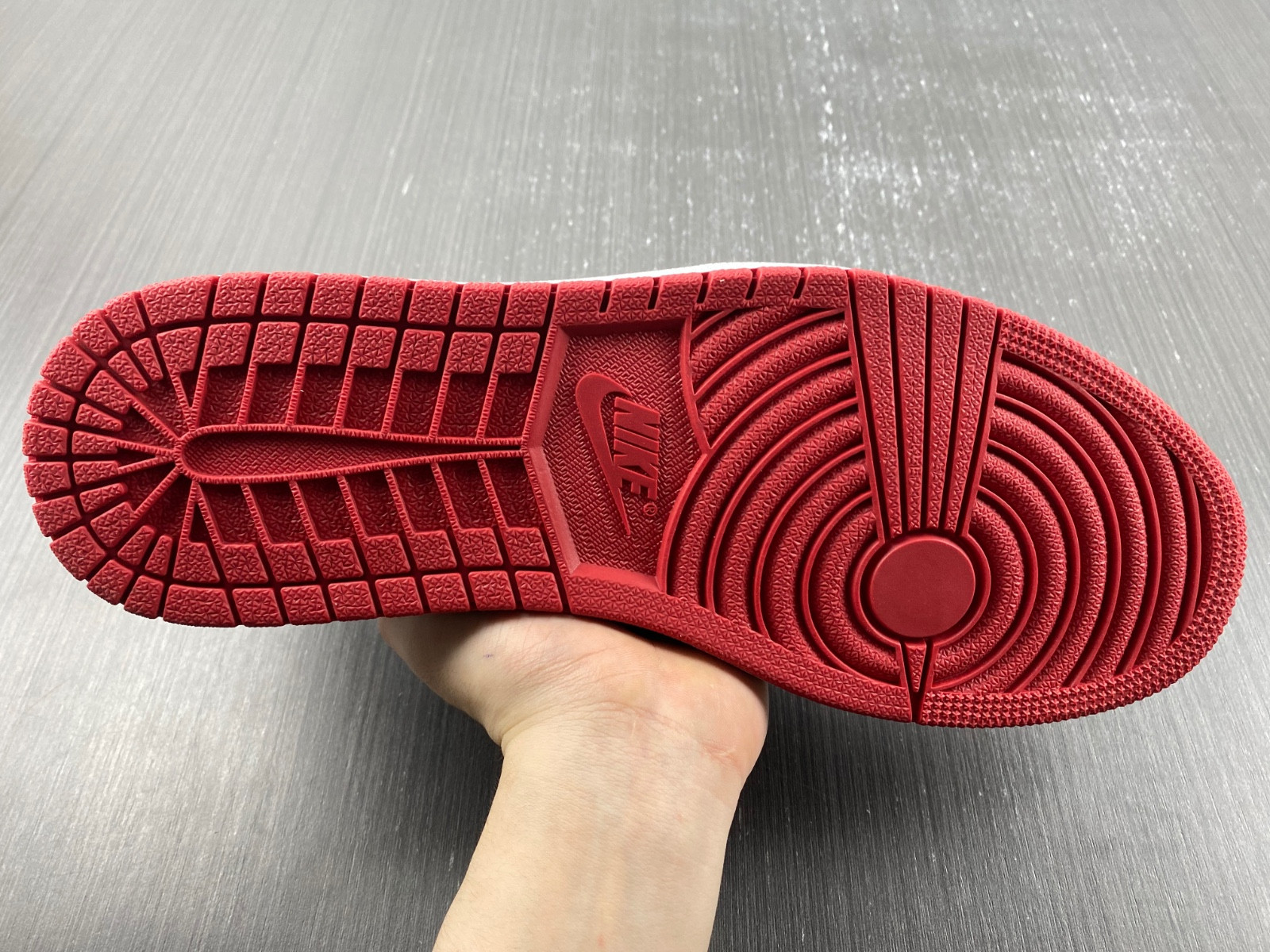 Jordan 1 Retro Low Chicago (2016) 705329-600