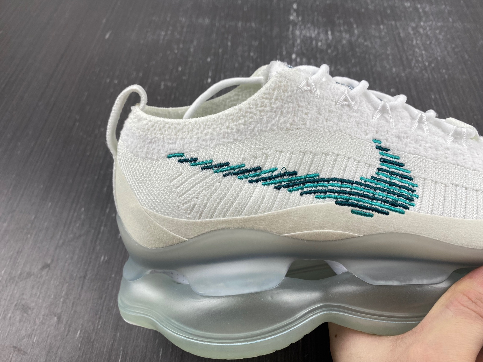 Nike Air Max Scorpion DJ4701-100