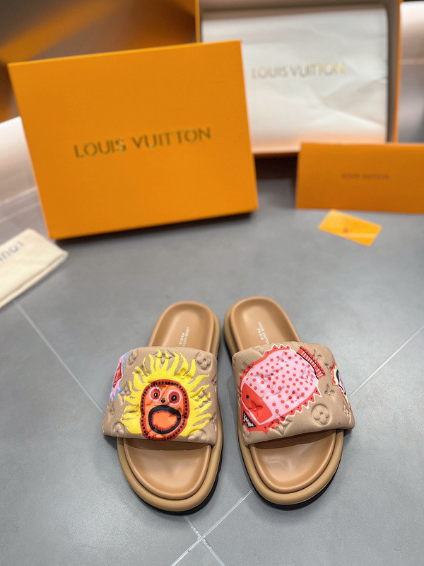 LOU1_TON SLIPPERS