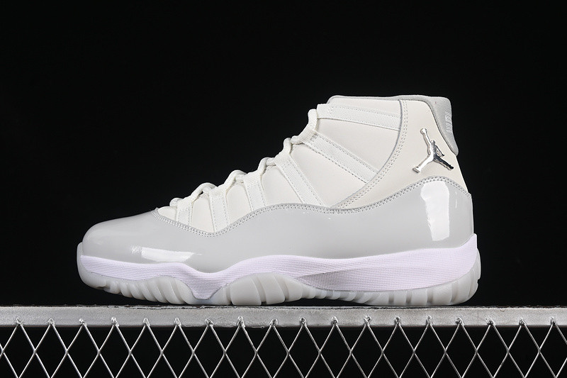 Air Jordan 11 Grand Finale AR0715-110