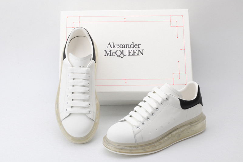 ALEXANDER MCQUEEN SNEAKER
