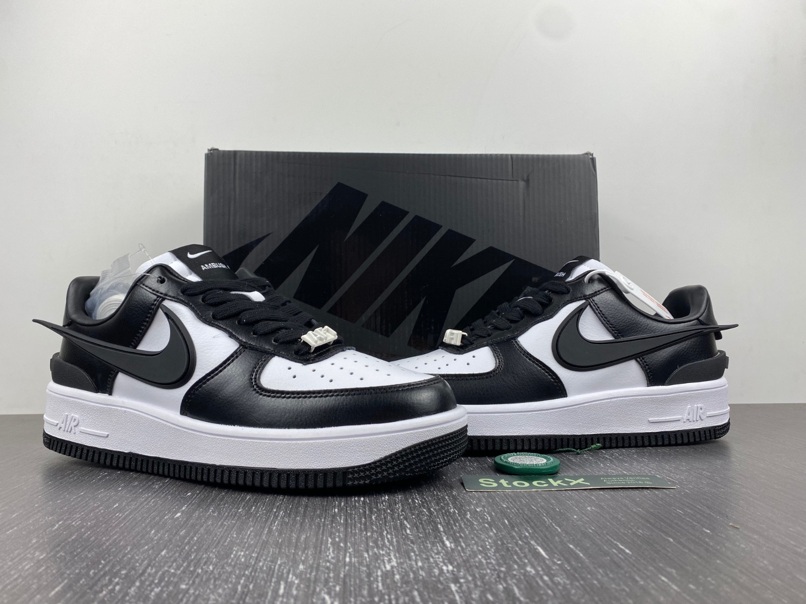 Nike x AMBUSH Air Force 1 Low Black / Phantom DV3464-007