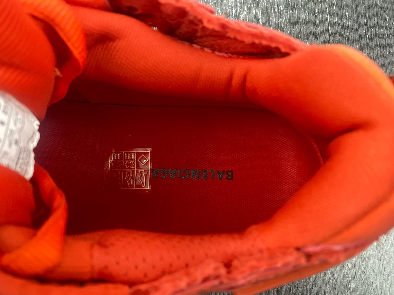 Ba*len*cia*ga runner 677403 w3rb1 6000