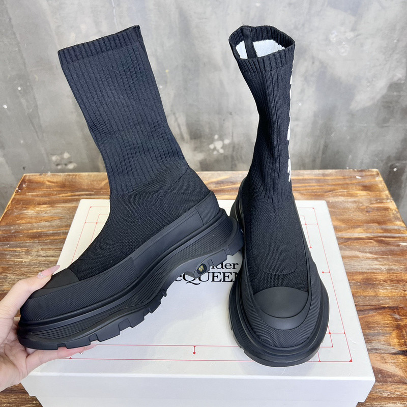 Alexander McQueen Tread sock-style boots