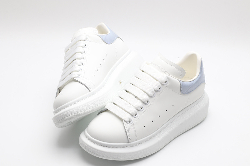 ALEXANDER MCQUEEN SNEAKER