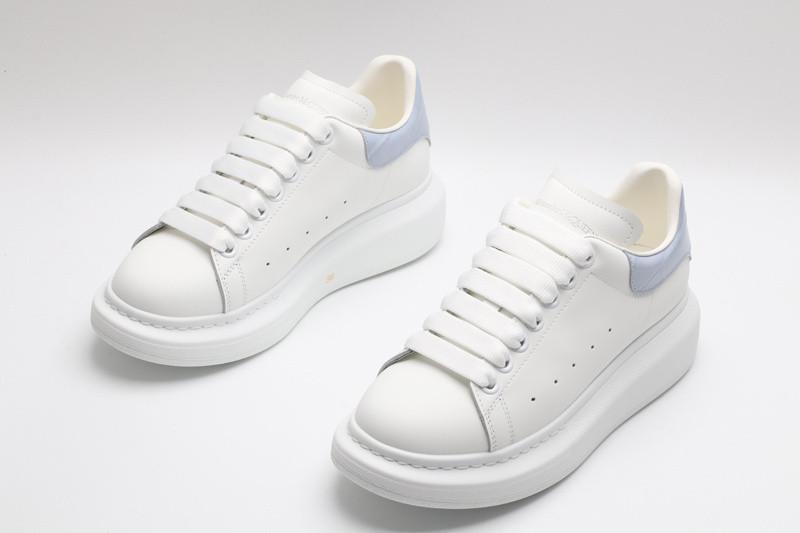 ALEXANDER MCQUEEN SNEAKER