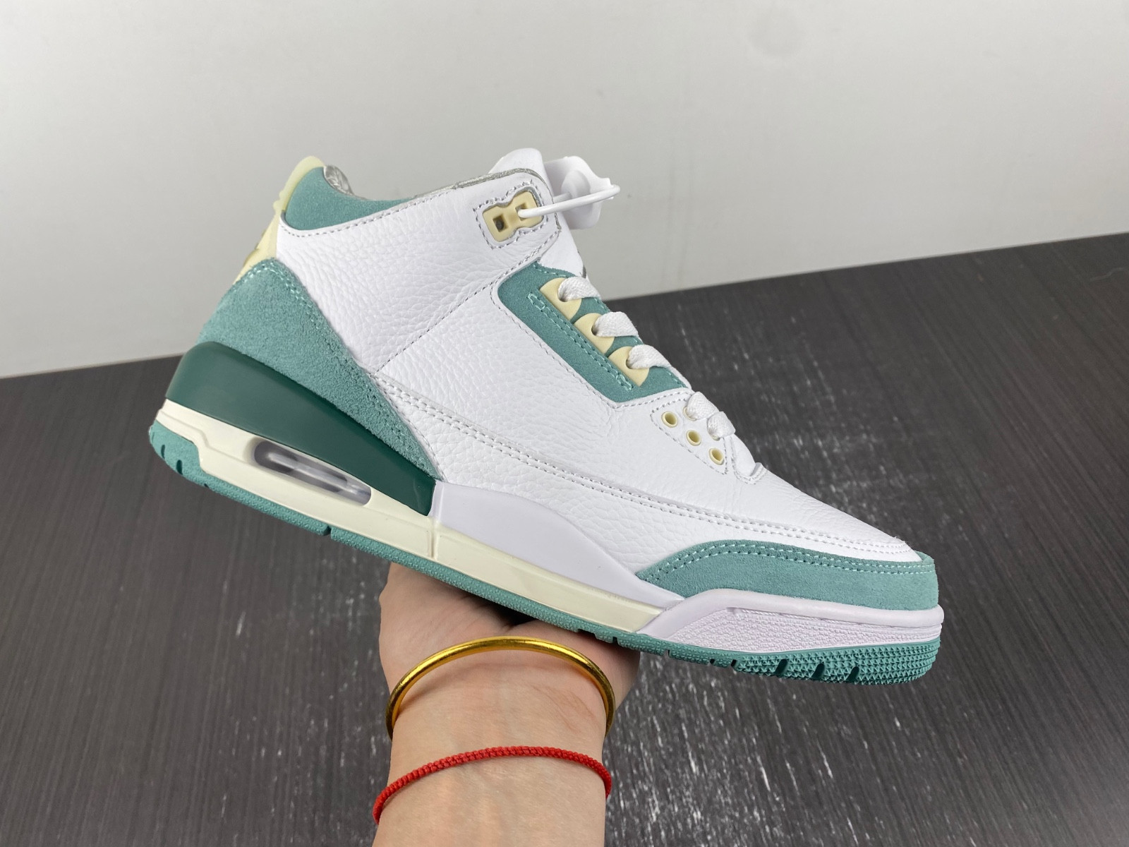 Air Jordan 3 DT8532-130