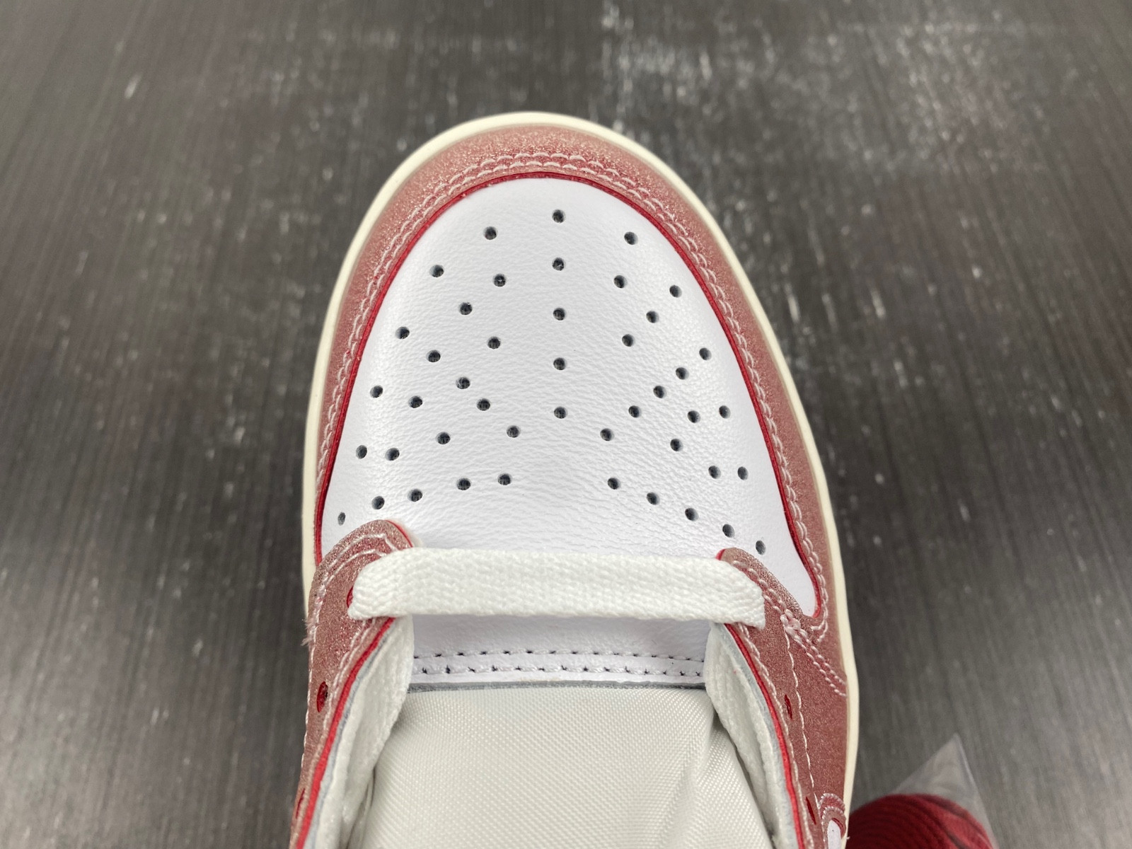 Trophy Room x Air Jordan 1 OG Low FN0432-017