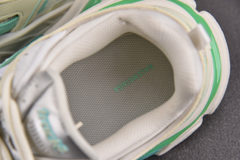 Ba*len*cia*ga track 568614 w3ae2 3911