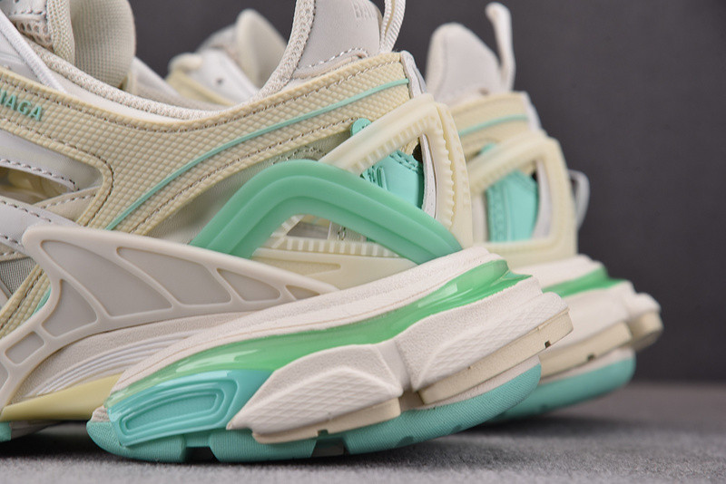 Ba*len*cia*ga track 568614 w3ae2 3911