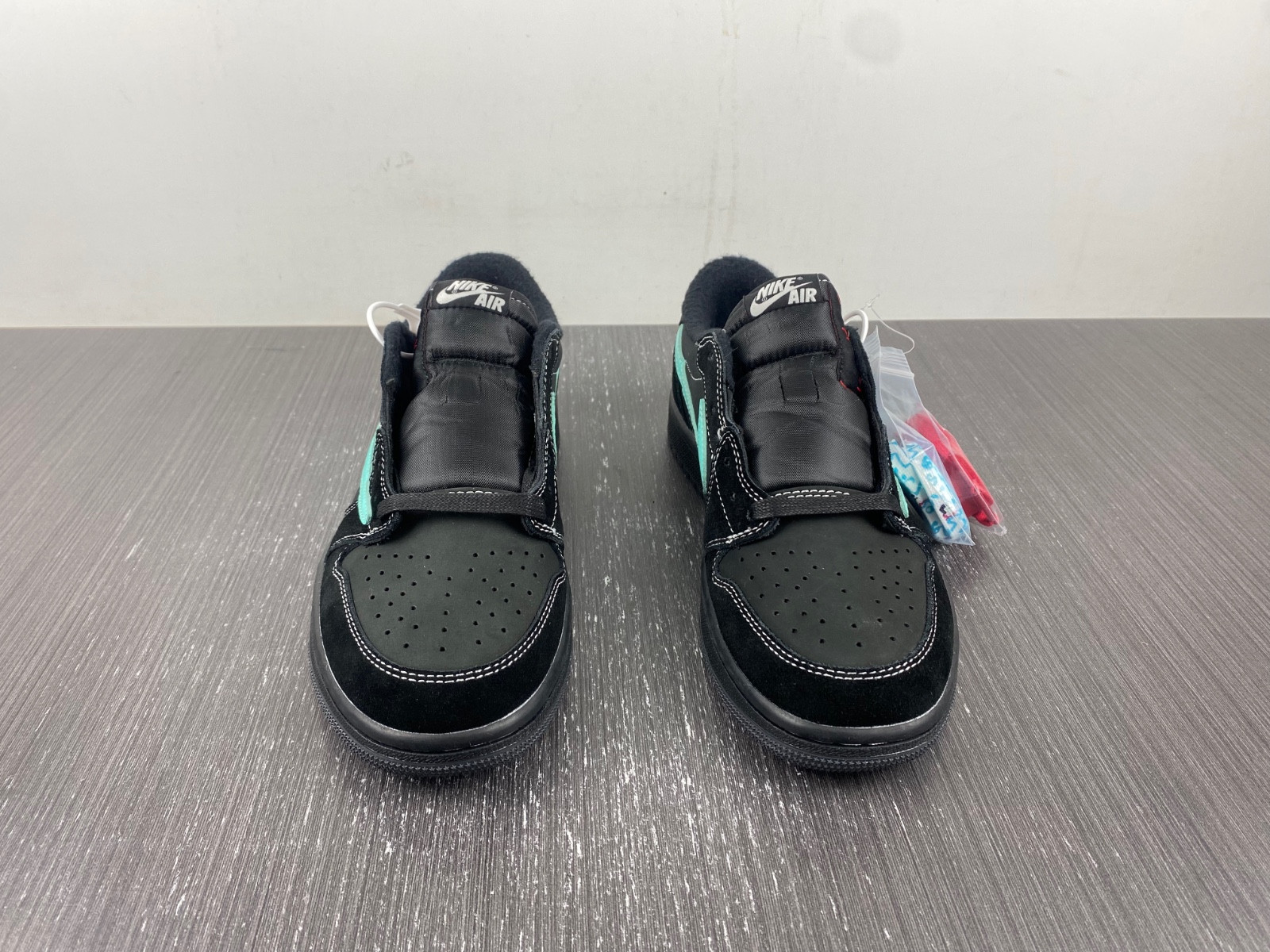 Travis Scott x Air Jordan 1 Low